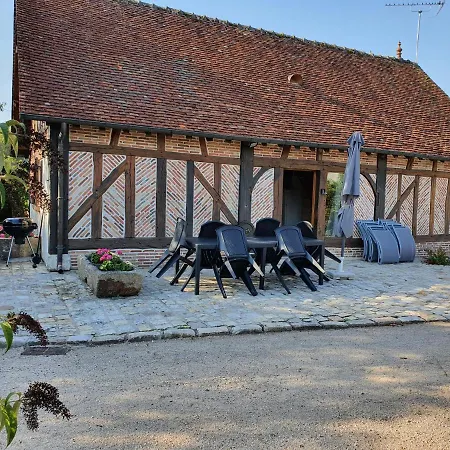 Gite Les Bruyeres Salbris Exterior photo